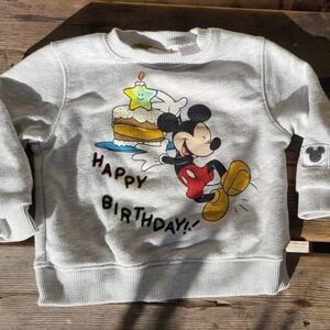 ZARA SZ 6-9M VGUC PALE GRAY MICKEY HAPPY BIRTHDAY print loose fit sweatshirt